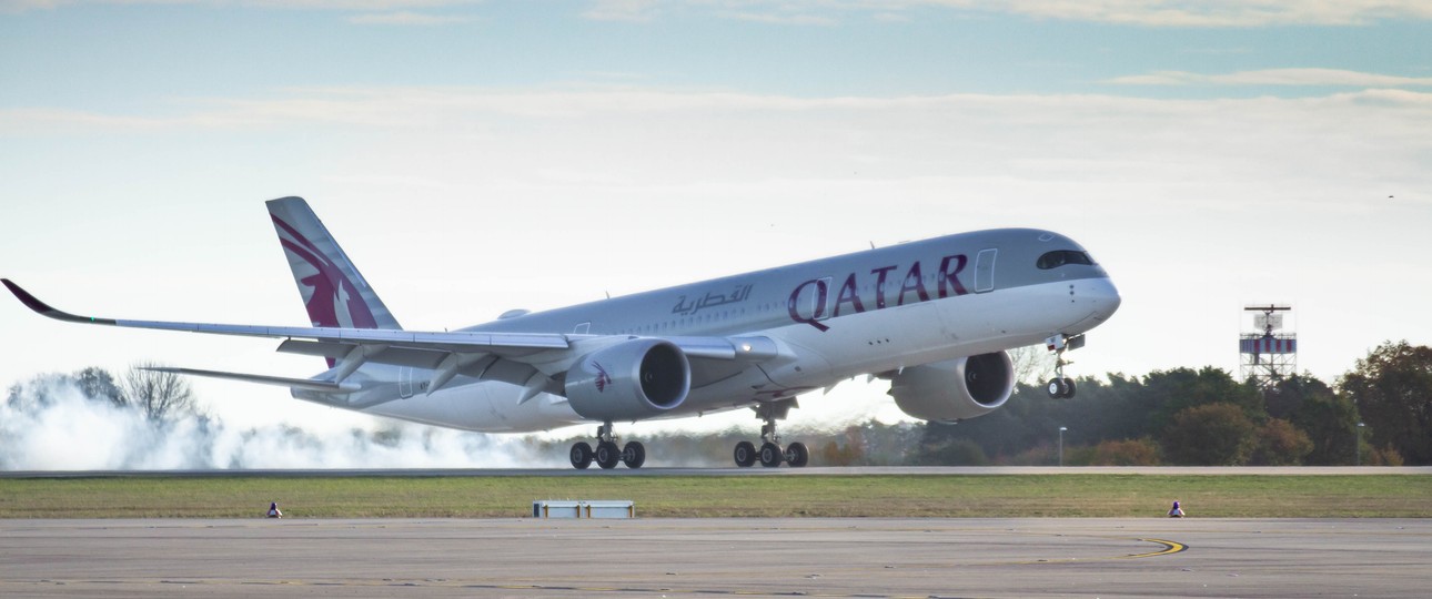 Airbus A350 von Qatar Airways am BER: Immer mehr Jets am Boden.