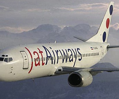 Boeing B737 von Jat: Bald neue Lackierung.