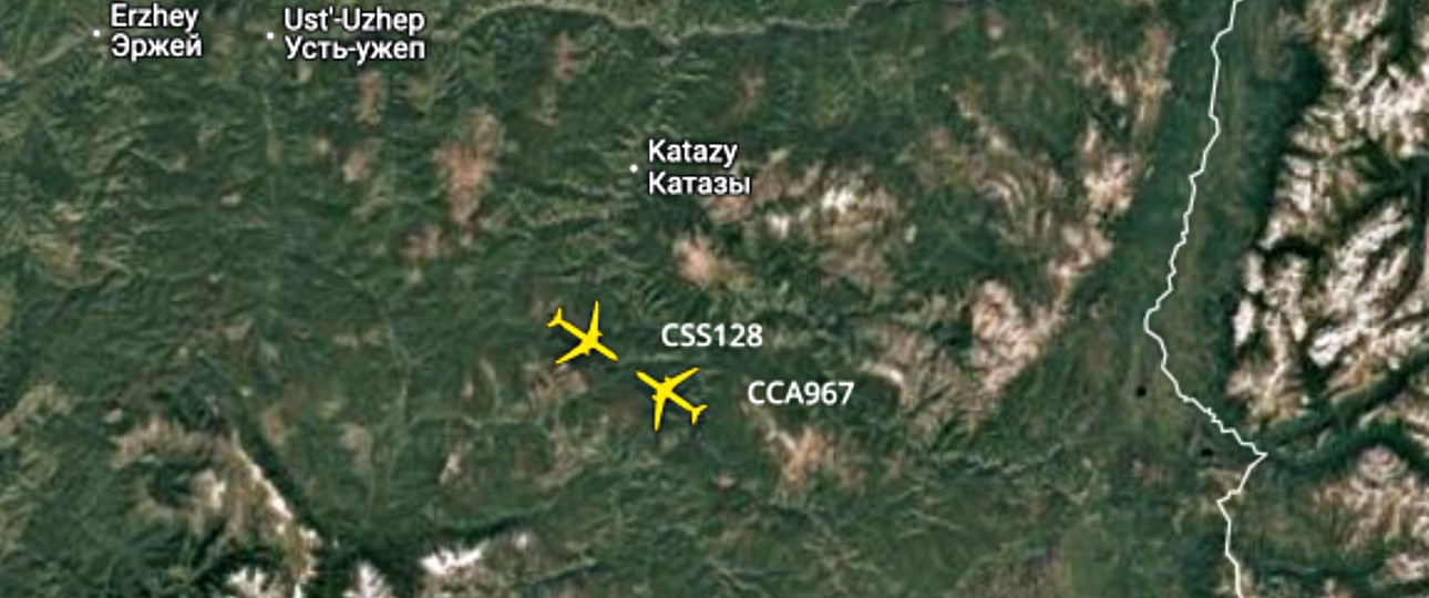 Flugverlauf bei Flightradar24: links die Boeing 767, rechts der Airbus A350.
