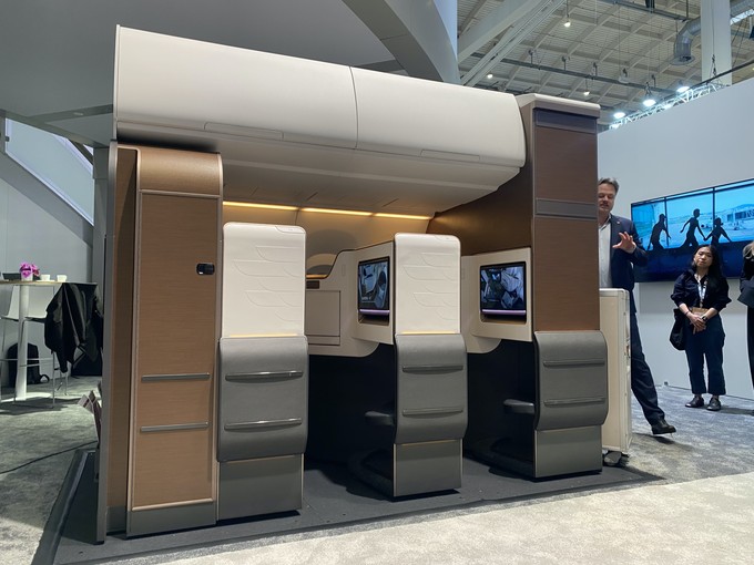 Die Fluglinie und Collins Aerospace stellten die Suite bei der Messe AIX in Hamburg vor.