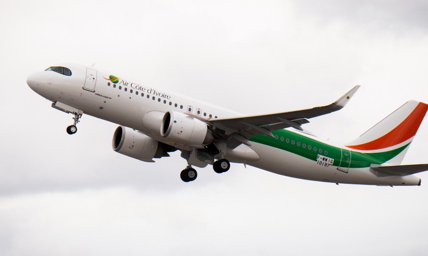 Airbus A320 Neo von Air Côte d’Ivoire beim Erstflug: Es folgen keine A319 Neo.