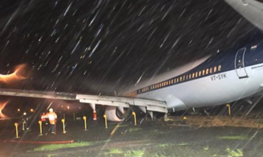 Von der Landebahn abgekommene Boeing 737-800 von Jet Airways in Mumbai: Zwei weitere Vorfälle innerhalb von nur zwei Tagen.