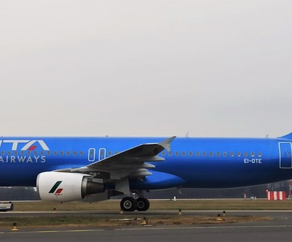Flieger von ITA Airways: Die Fluglinie sucht einen Partner, der Geld mitbringt.
