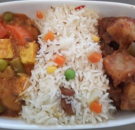 Essen bei Air India: Fleisch fällt für viele Passagiere künftig weg.
