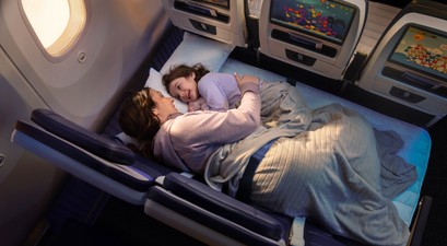 united airlines boeing 787 9 elevated relax row