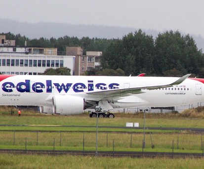 Der erste Airbus A350 von Edelweiss: Hier Mitte August 2024 in Shannon ...