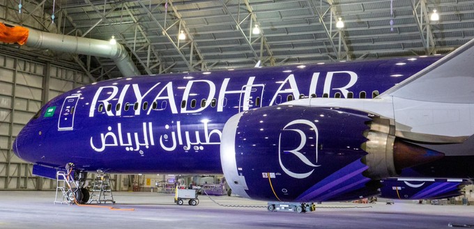 Boeing 787-9 in der Lackierung von Riyadh Air: Die Airline ...