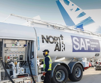 Betankung eines Airbus Beluga in Broughton: 35 Prozent Biokerosin.