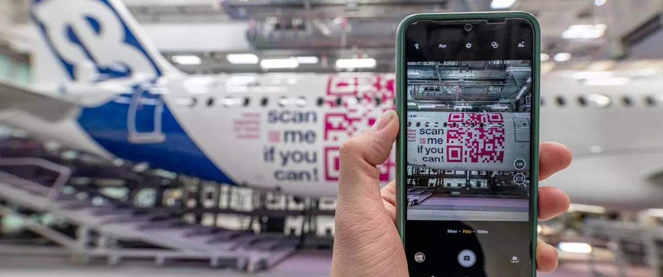 Airbus A321 XLR: Die dritte Testmaschine ziert ein QR-Code zum Scannen.