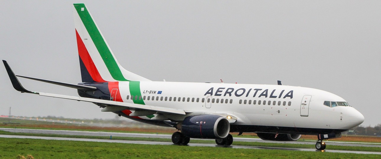 Boeing 737-700 von Aeroitalia: So sieht die neue Lackierung der Fluglinie aus.