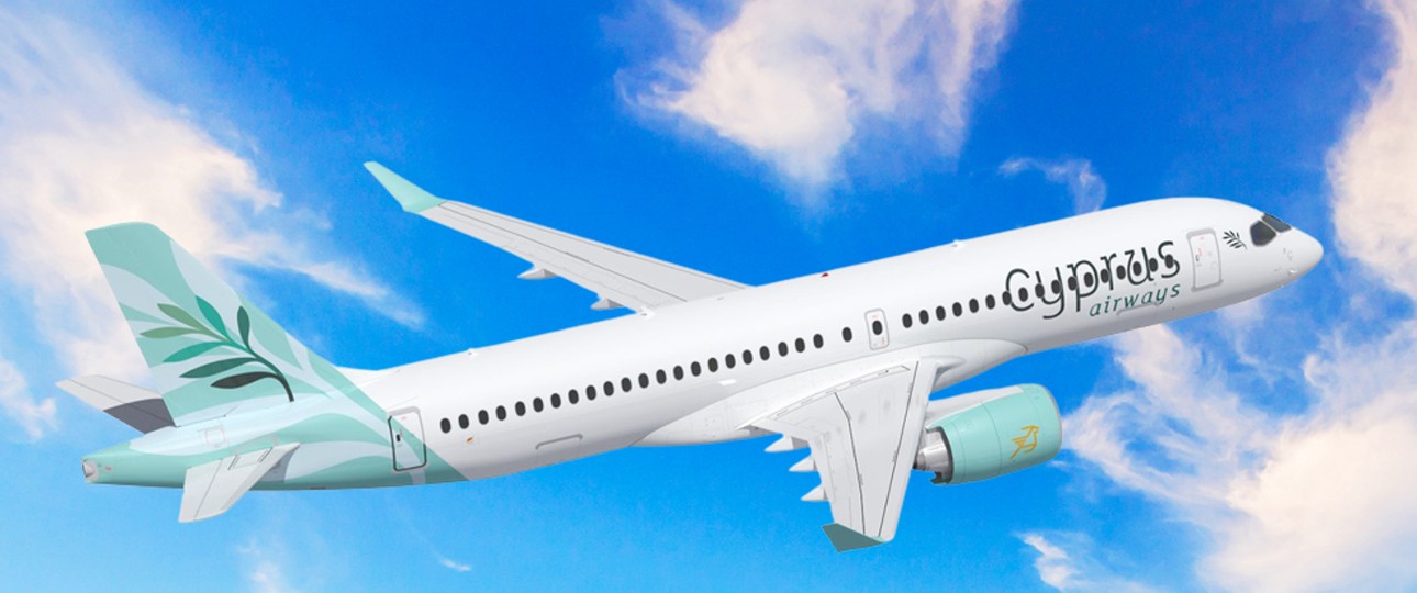 Himmel über Zypern: Airbus A220 von Cyprus Airways.