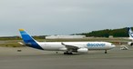 Der Airbus A330-300 von Discover. Ein Exemplar ohne Wifi.