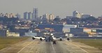 Die Boeing 747-8 nach der Landung in São Paulo: Der Loste fragte nach dem Grund für den Mayday-Ruf.