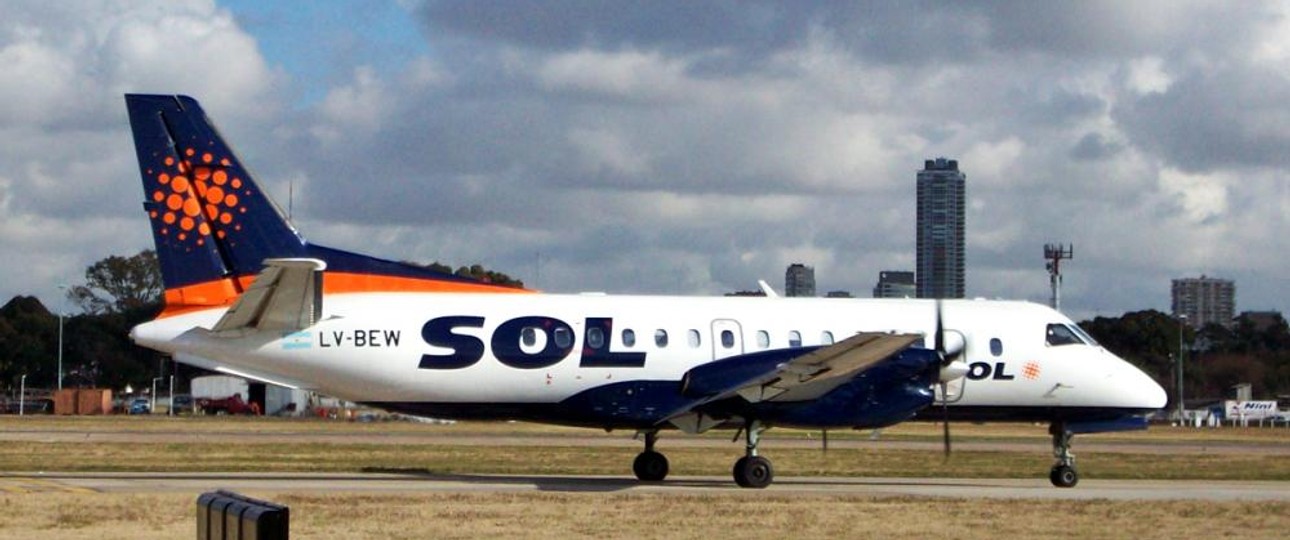 Eine Saab 340 von Sol - eine solche Maschine stürzte ab.