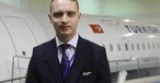Erkan Geldi: heute ist das ehemalige Bord-Baby Flugbegleiter bei Turkish Airlines.