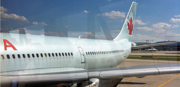 Betroffener Air-Canada-Jet: Der Flieger mit der Kennzeichnung C-GFUR musste zwei Mal umkehren.