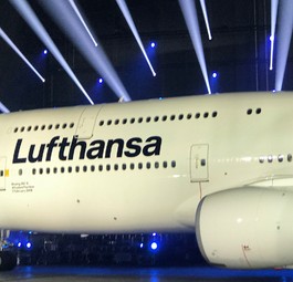 Boeing 747-8 von Lufthansa: Fliegerische Kompetenz sei ein wichtiger Teil der Markenstärke, sagt Konzernchef Carsten Spohr.