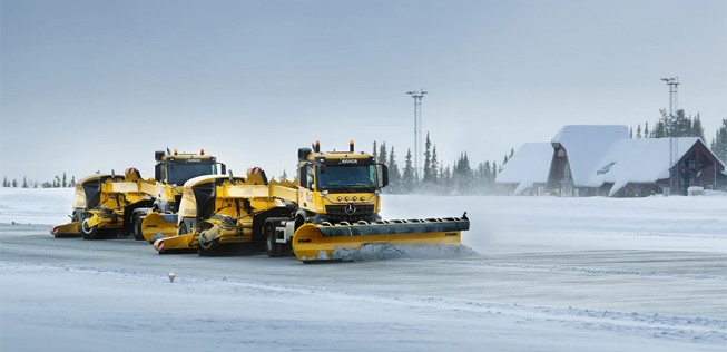 Flughafen Fagernes, rund 200 Kilometer nordwestlich von Oslo: Diese Fahrzeuge fahren autonom.