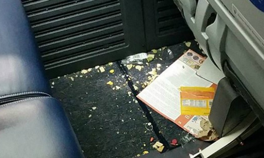 <p style="text-align: left;">Der Hashtag #passengershaming stellt Passagiere an den Pranger, die sich in Flugzeugen nicht zu benehmen wissen.</p>