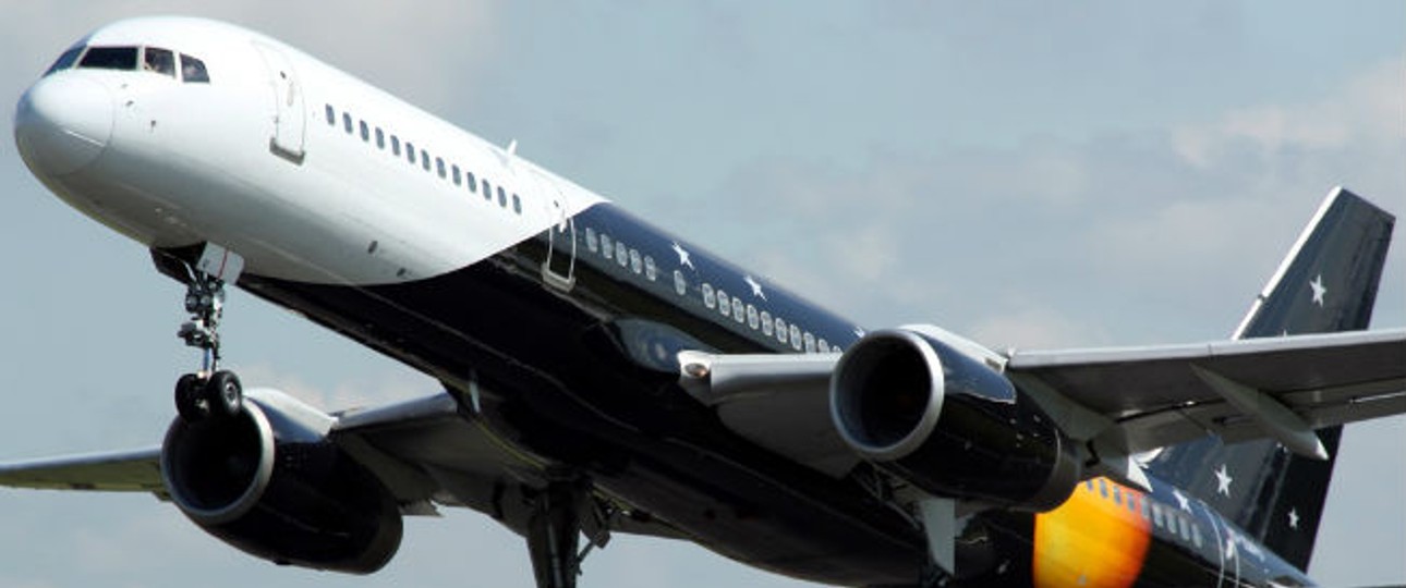 Boeing 757 von Titan Airways: Die britische Charterairline hätte nach St. Helena fliegen sollen.