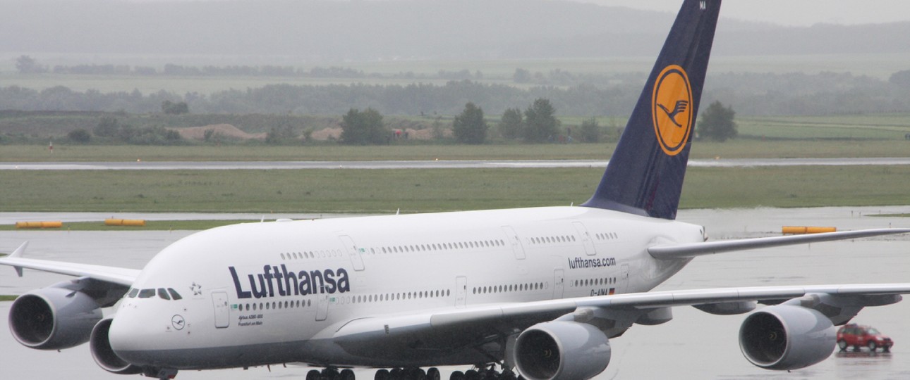 Airbus A380 von im Jahr 2010 in Wien: Auch damals wurde trainiert - bevor der Superjumbo bei Lufthansa in Dienst gestellt wurde.