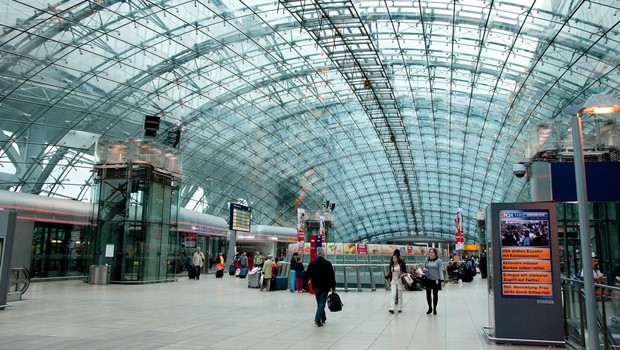 Rang 5: Knapp in die Top Five hat es Frankfurt geschafft. Derzeit liegt der größte deutsche Airport bei rund 203.000 Facebook-Fans.