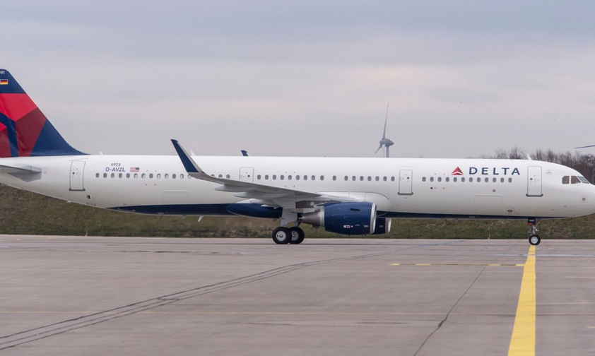 Airbus A321 von Delta: Ein Jet dieses Typs musst heftig bremsen.