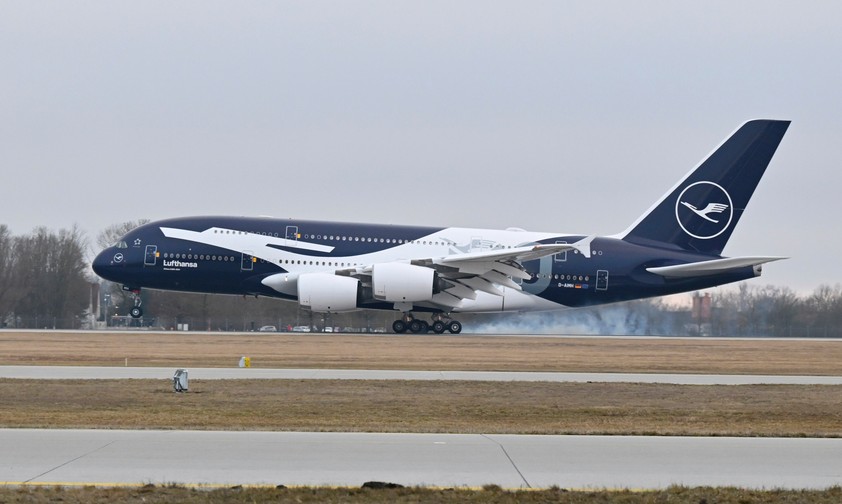 airbus a380 lufthansa 100 jahre muc 02