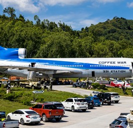 Fast 50 Jahre alt, 1973 an Eastern Airlines geliefert war Angel Air aus Kambodscha der letzte Betreiber, bevor im Jahr 2000 die Außerdienststellung in U-Tapao erfolgte.