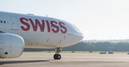 Flugzeug von Swiss: In einer Maschine gab es einen schlüpfrigen Vorfall.