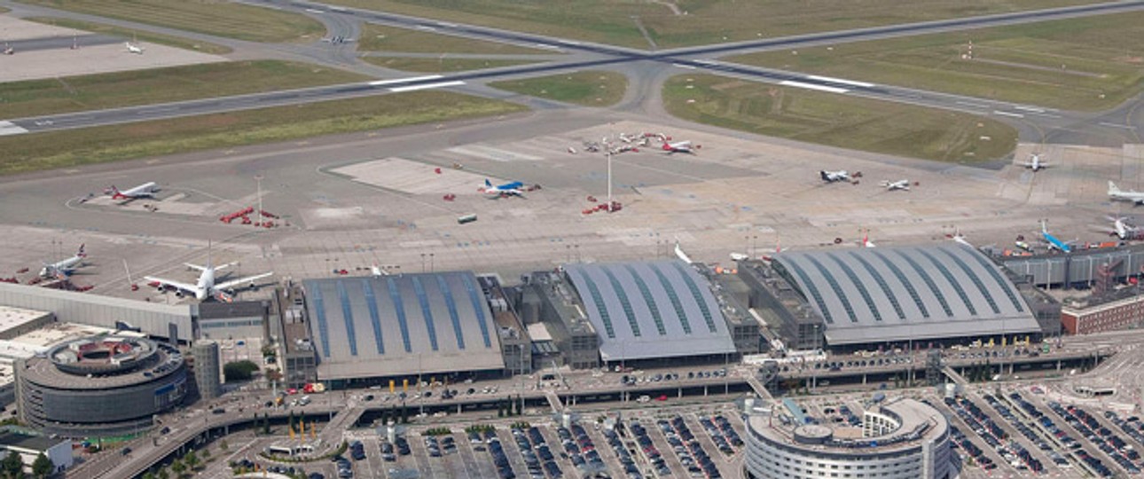Flughafen Hamburg: Auch hier wir nun auch Dienstag gestreikt.