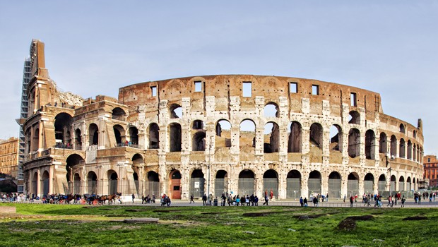 Platz 5: 2010 schreckte der italienische Reiseanbieter 3 Millennia Tours Rom-Fans auf. «Das Kolosseum ist teilweise eingestürzt …», postete er in einem Reiseforum. Wer auf den Link klickte, erhielt die Meldung: «… und zwar bereits im 14. Jahrhundert.»