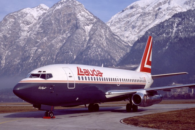 Bereits in den Achtziger Jahren kam Auch Lauda Air regelmäßig für Charterflüge nach Innsbruck.