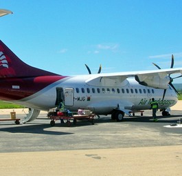 Eine ATR42-500 von Air Madagascar: Die Airline kann fast nur noch im Inland fliegen.