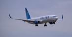 united airlines boeing 737 800