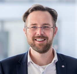 Peter Glade, Commercial Director bei SunExpress in Frankfurt.