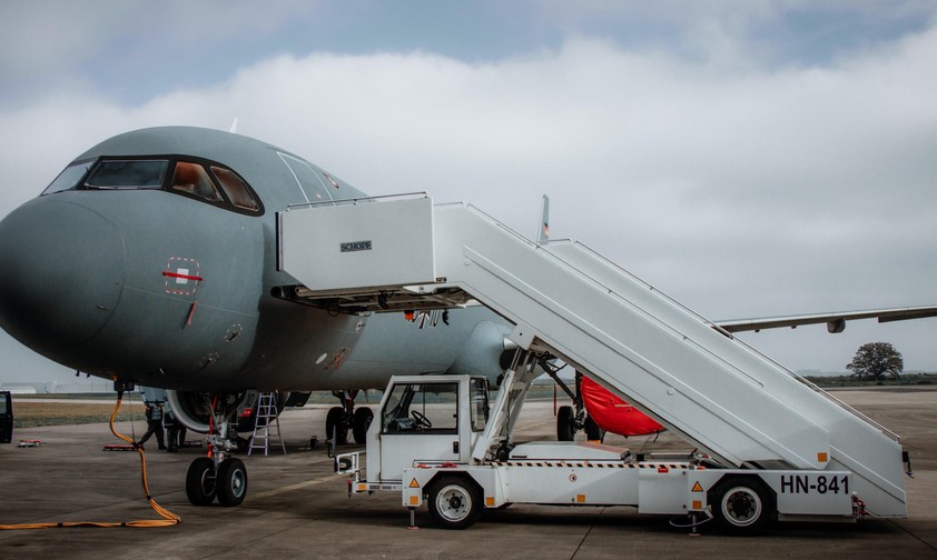 flugbereitschaft vorne airbus a321 lr deutschland