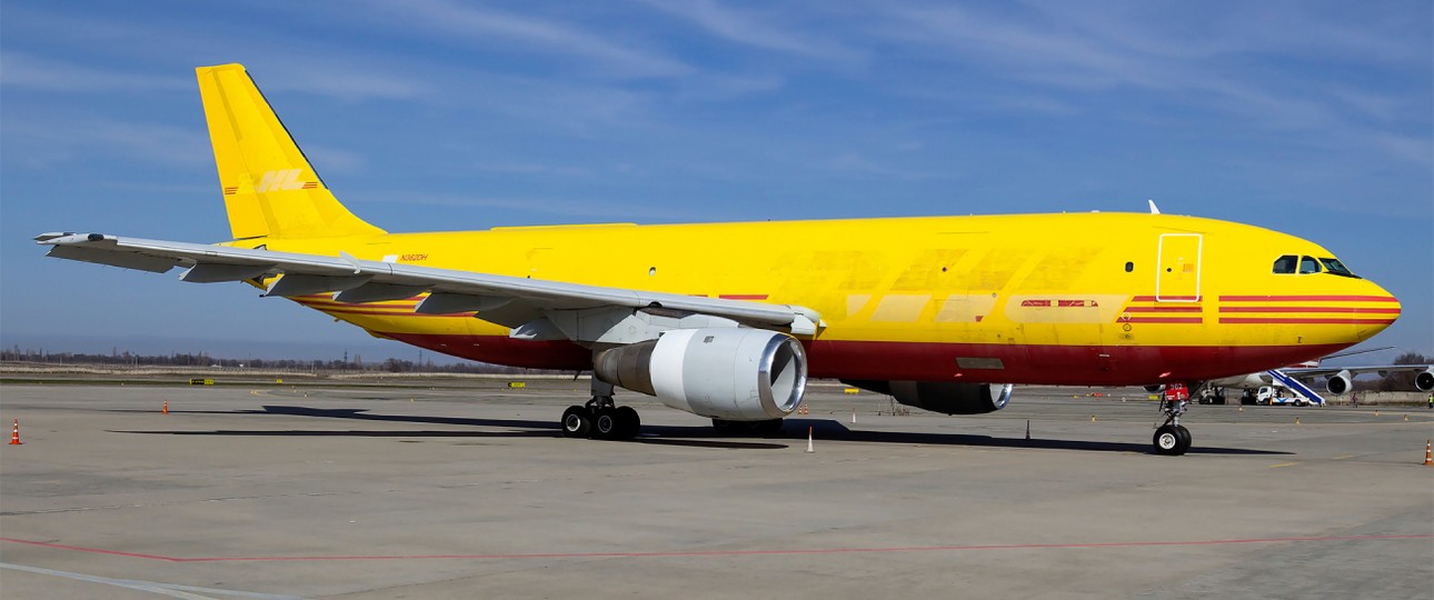 Der Airbus A300 F in Bischkek: Noch in DHL-Farben, aber ohne Schriftzug.