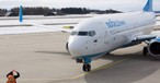 Boeing 737 von Pobeda in Memmingen: Die Airline muss sich verkleinern.