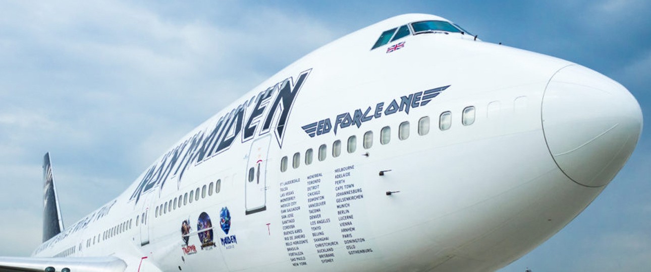 Boeing 747 von Air Atlanta Icelandic: Die Fluggesellschaft vermietete 2016 einen Jumbo an die Band Iron Maiden, die damit ihre Welttournee absolvierte.