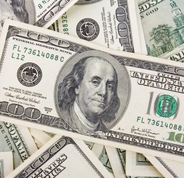 100-Dollar-Scheine: Zehn davon gibt es für jeden bei Southwest und American.