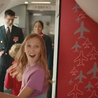 Szene aus dem Original-Werbespot von Jet 2: WUrde im Netz umgedeutet.