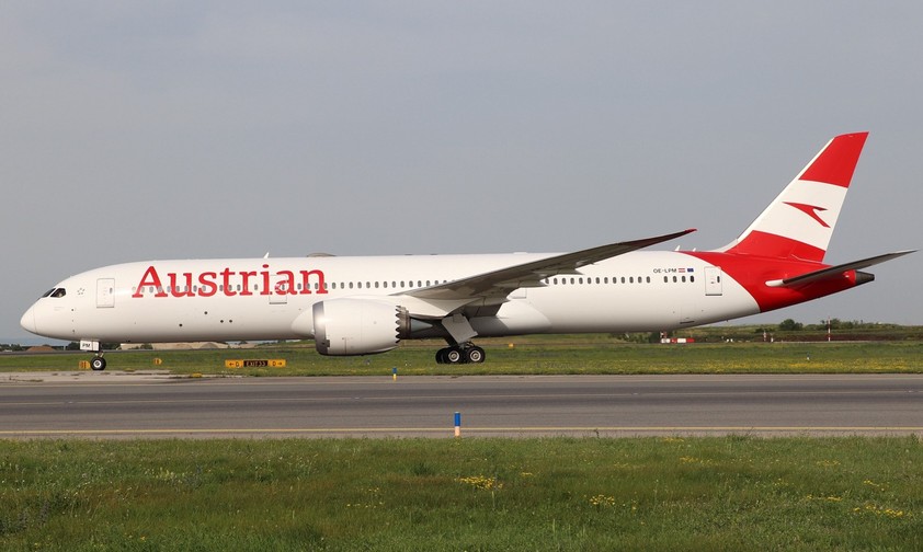 OEe-LPM: Einer von zwei Boeing 787 von AUstrian Airlines. Sie bleiben vorerste alleine.