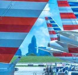 Flugzeuge von American Airlines: Die Airline setzt auf mehr Premium und ein größeres Netzwerk.
