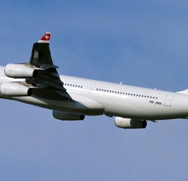 EinAirbus A340 von Swiss: Die Fluggesellschaft setzt die Maschine im Sommer nach Malaga ein.