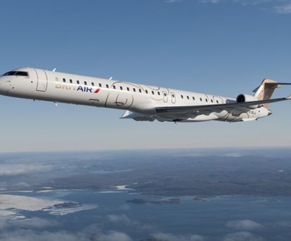 Bombardier CRJ1000 von Britair: Die Airline muss sparen.