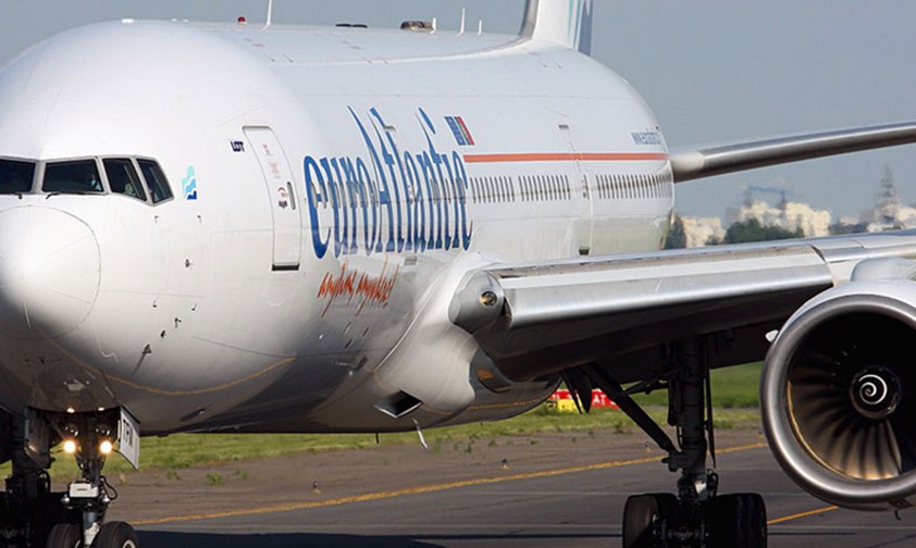 Boeing 777 von Euro Atlantic Airways: Flog auch für LAM.