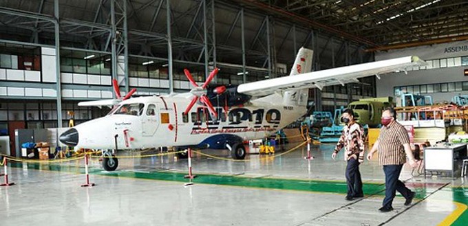 Die N-219 ist für die für die Beförderung von 19 Passagieren ausgelegt. Hersteller Indonesian Aerospace preist den größten Kabinenquerschnitt unter den Miutbewerbern als großes Plus.