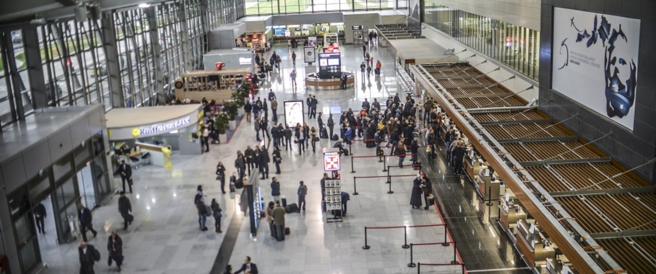 Terminal des Flughafens Pristina: Germania-Passagiere sieht man hier besonders oft.