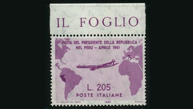 Auch diese Marke hat einen Fehler: Die Gronchi Rosa wurde anlässlich der Südamerika-Reise von Italiens Präsident Giovanni Gronchi verkauft. Allerdings ist die Ländergrenze von Peru falsch - die rosafarbene Version wurde durch eine korrekte graue ersetzt.